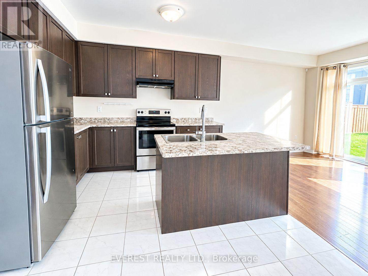 8724 Pawpaw Lane, Niagara Falls, Ontario  L2H 3S3 - Photo 2 - X13754884