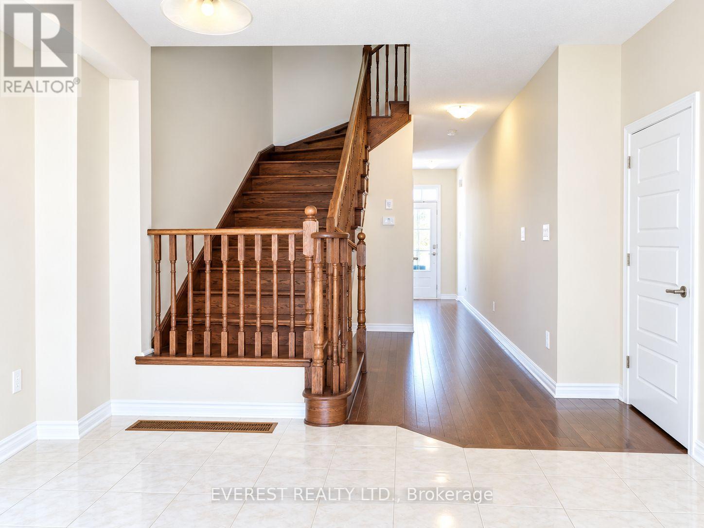 8724 Pawpaw Lane, Niagara Falls, Ontario  L2H 3S3 - Photo 4 - X13754884