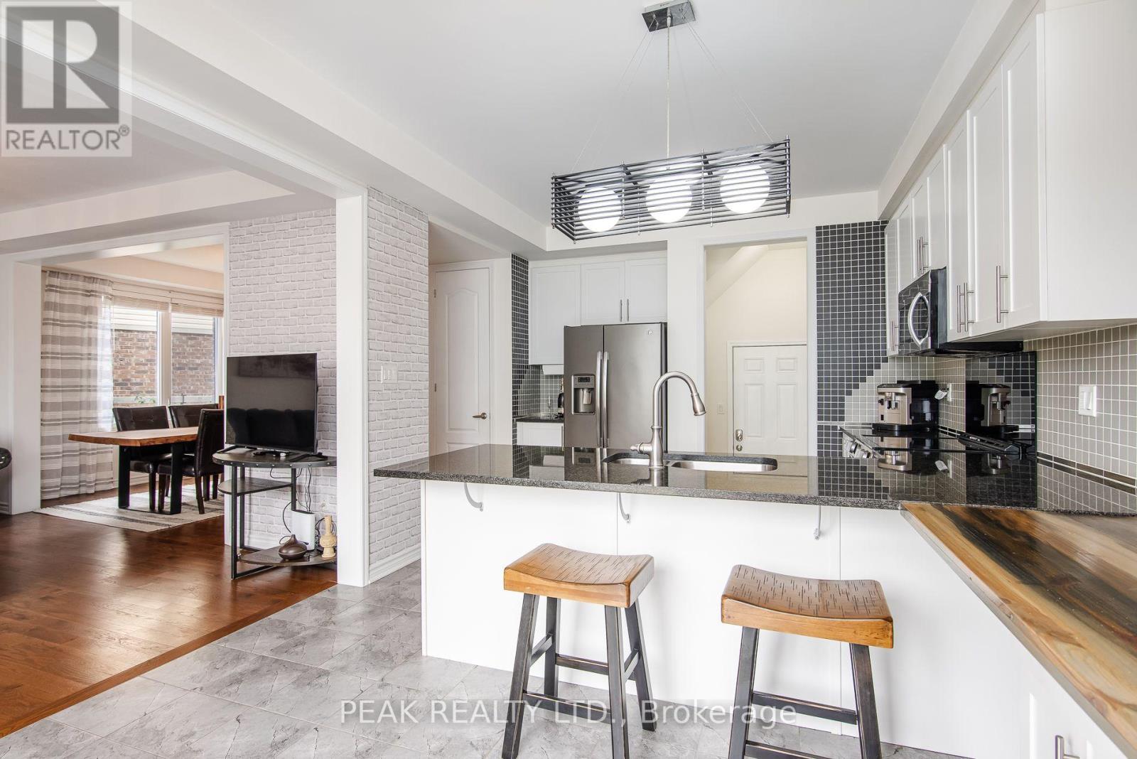 330 Grovehill Crescent, Kitchener, Ontario  N2R 0K2 - Photo 16 - X13754924