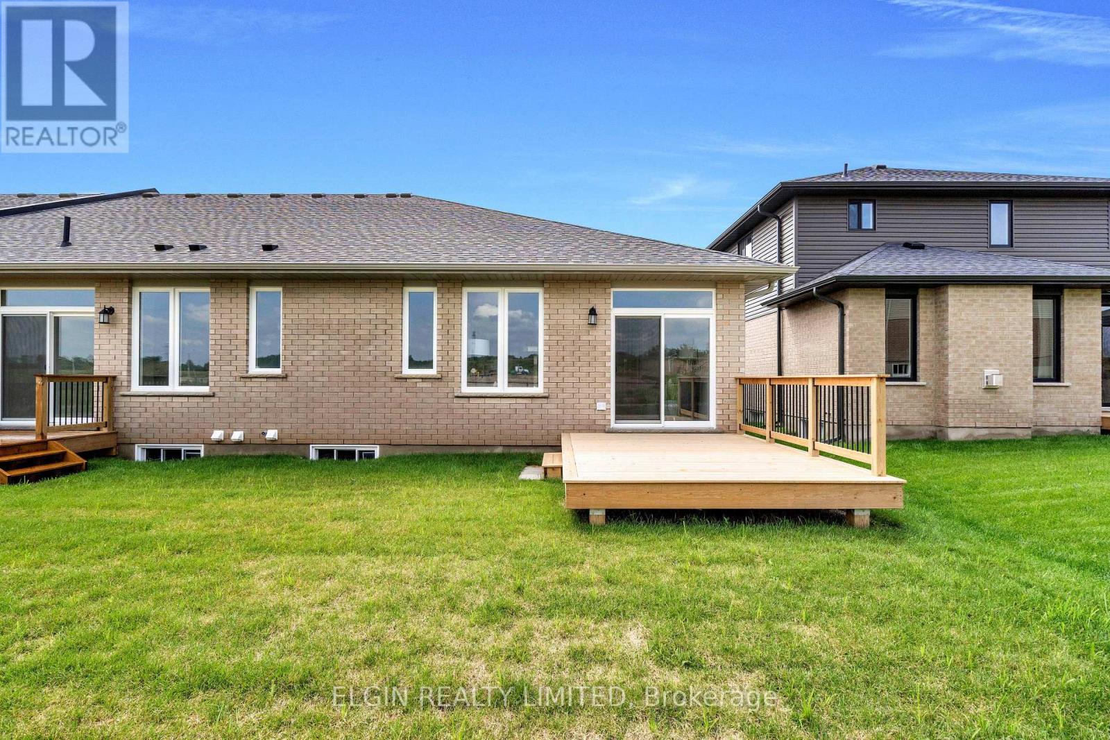 6 Finch Street, Tillsonburg, Ontario  N4G 0L9 - Photo 4 - X13676772