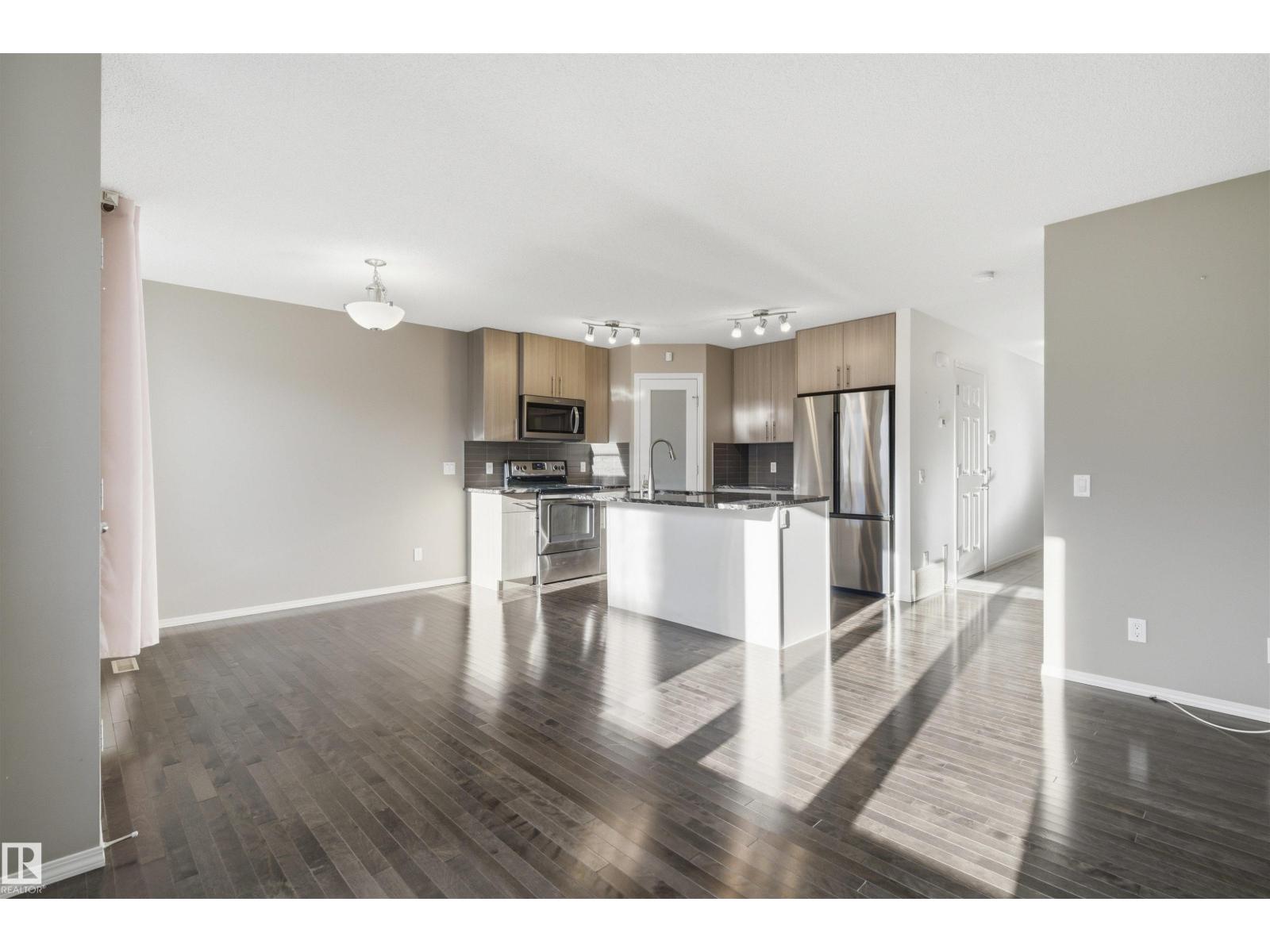 16822 52 St NW, Edmonton, Alberta  T5Y 0R9 - Photo 12 - E4506653