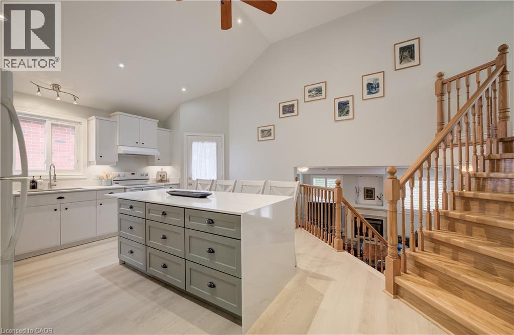 245 Fern Crescent, Waterloo, Ontario  N2V 2P9 - Photo 8 - 40860315