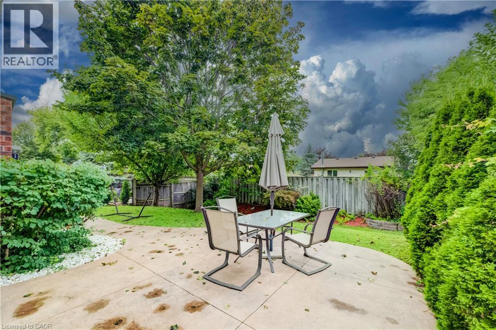 245 Fern Crescent, Waterloo, Ontario  N2V 2P9 - Photo 36 - 40860315