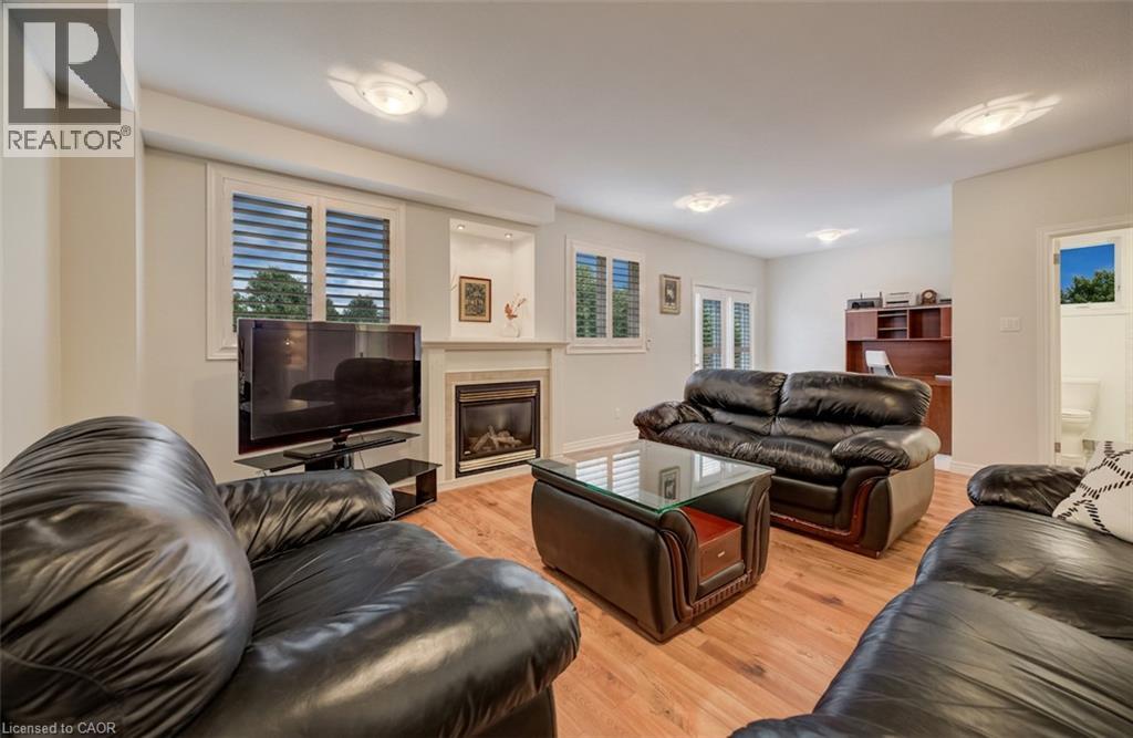 245 Fern Crescent, Waterloo, Ontario  N2V 2P9 - Photo 23 - 40860315