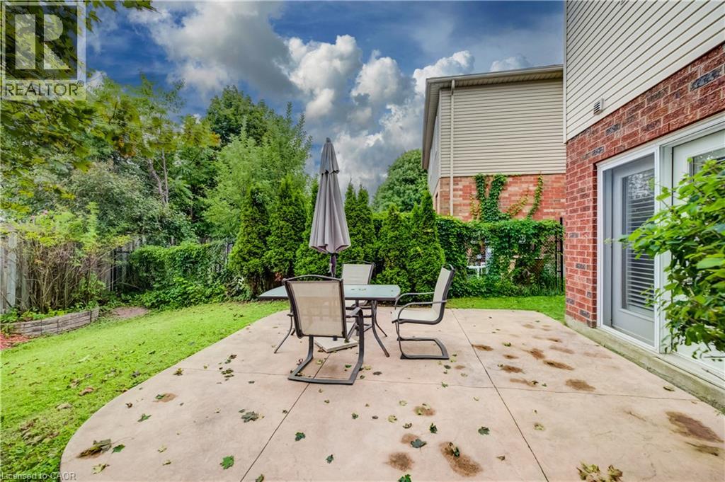 245 Fern Crescent, Waterloo, Ontario  N2V 2P9 - Photo 34 - 40860315