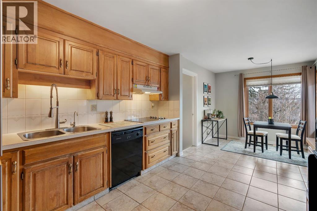 254 Hendon Drive Nw, Calgary, Alberta  T2K 1Z5 - Photo 14 - A2338635