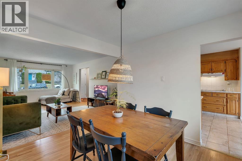 254 Hendon Drive Nw, Calgary, Alberta  T2K 1Z5 - Photo 9 - A2338635
