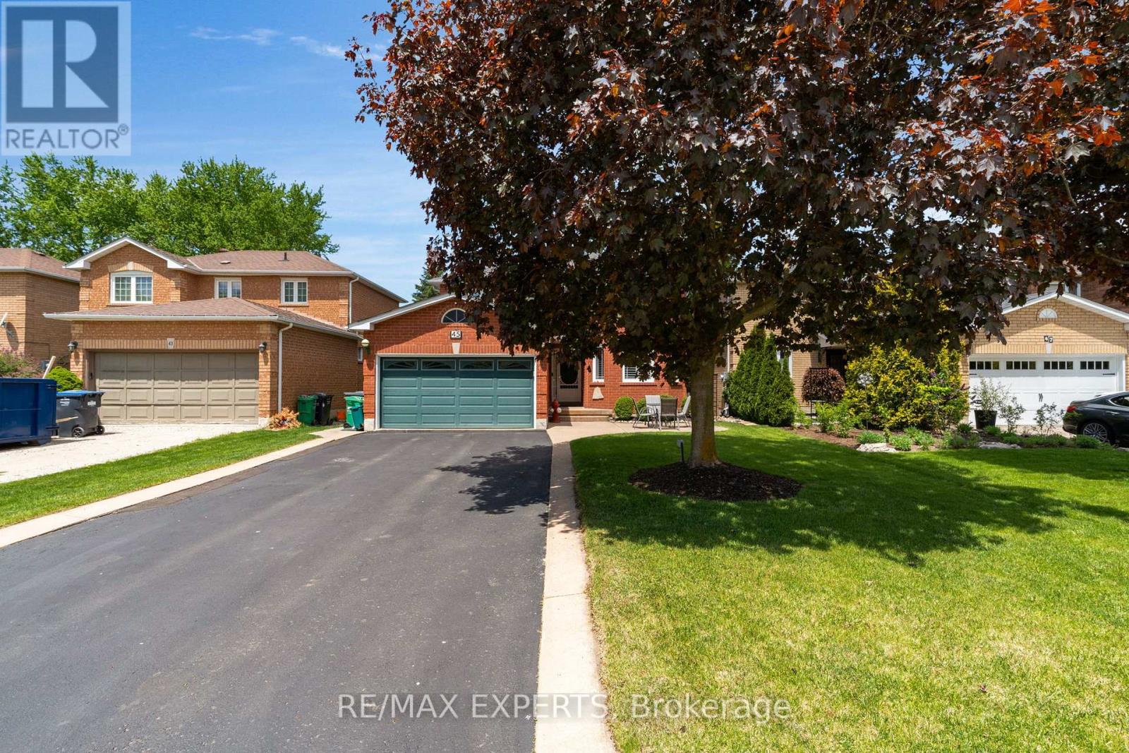 45 Sunkist Valley Road, Caledon, Ontario  L7E 1T1 - Photo 2 - W13221100
