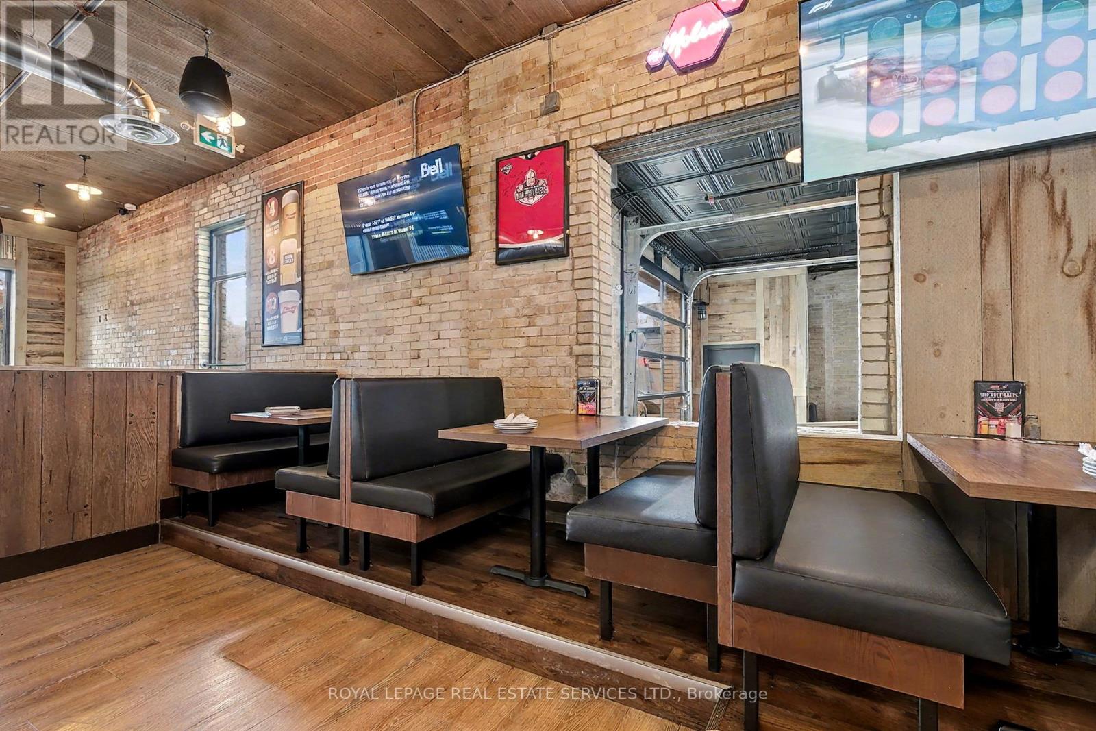 31 - 33 Market Place, Stratford, Ontario  N5A 1A4 - Photo 18 - X13608390