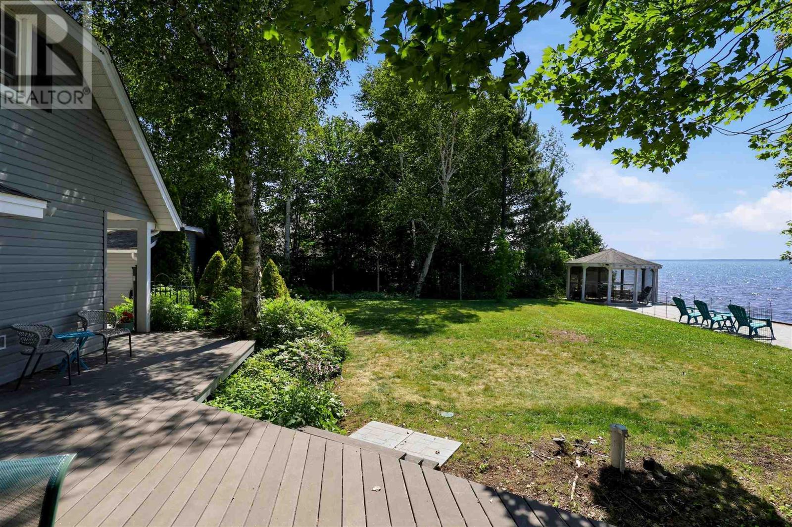 333 Sunnyside Beach Rd, Sault Ste. Marie, Ontario  P6A 6K4 - Photo 23 - SM262451