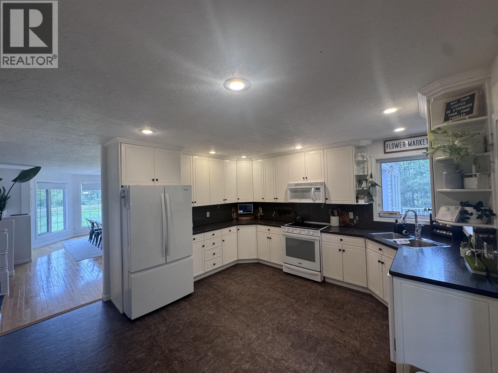12236 242 Road, Fort St. John, British Columbia  V1J 8A9 - Photo 15 - R3162154
