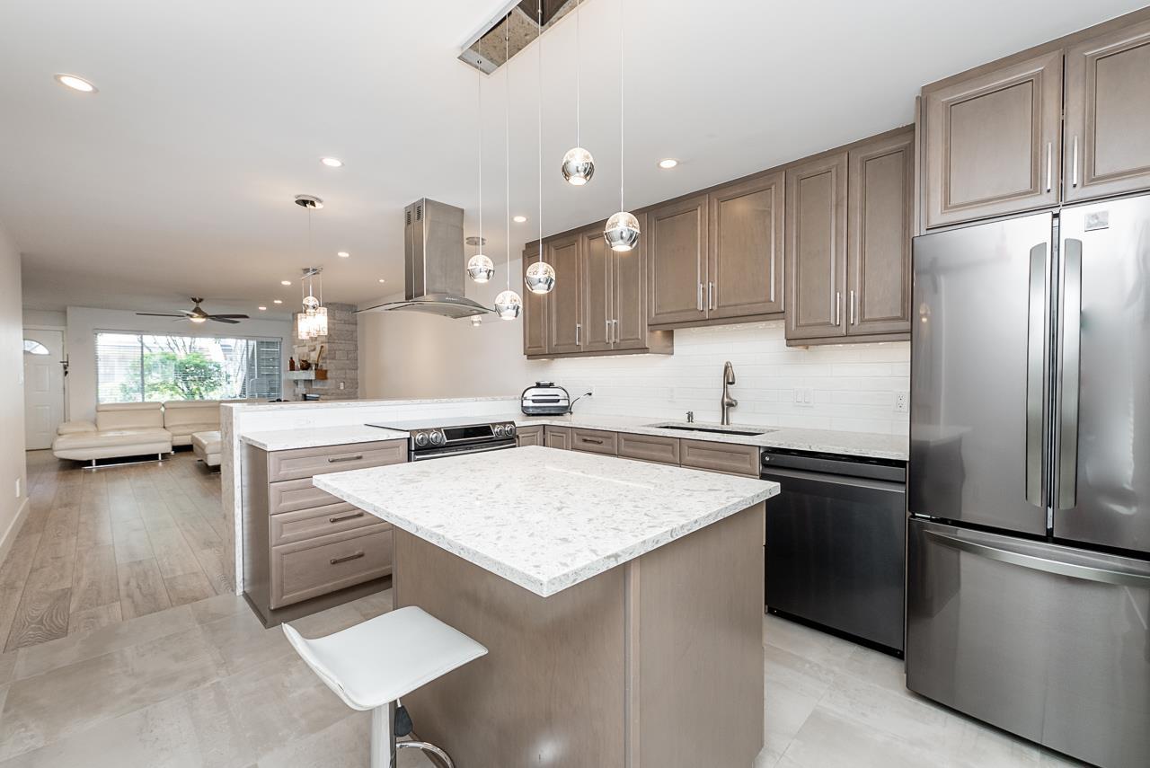 129 7837 120a Street, Surrey, British Columbia  V3W 0W9 - Photo 12 - R3161414