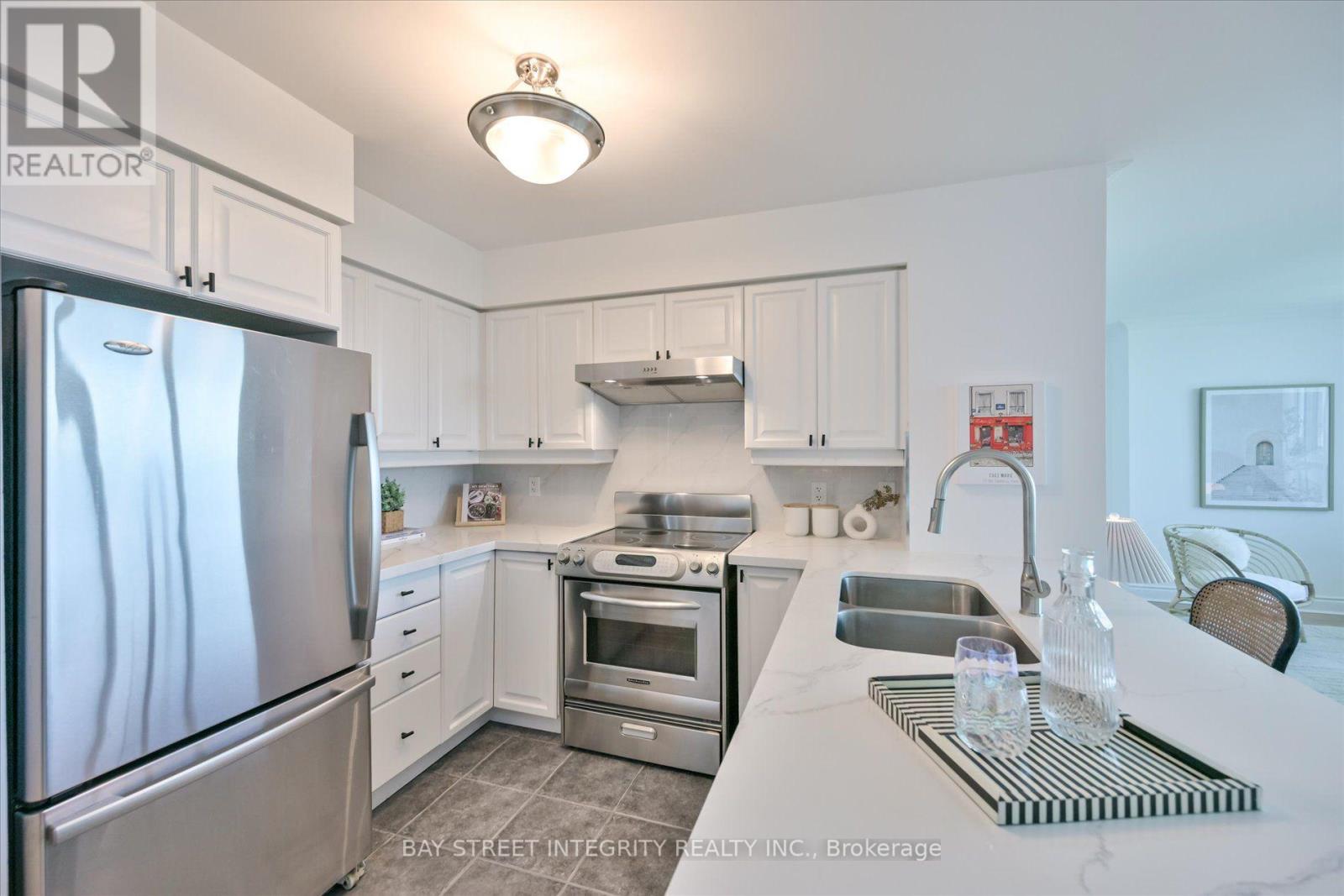 1906 - 15 Greenview Avenue, Toronto, Ontario M2M 4M7 - Photo 6 - C13755154