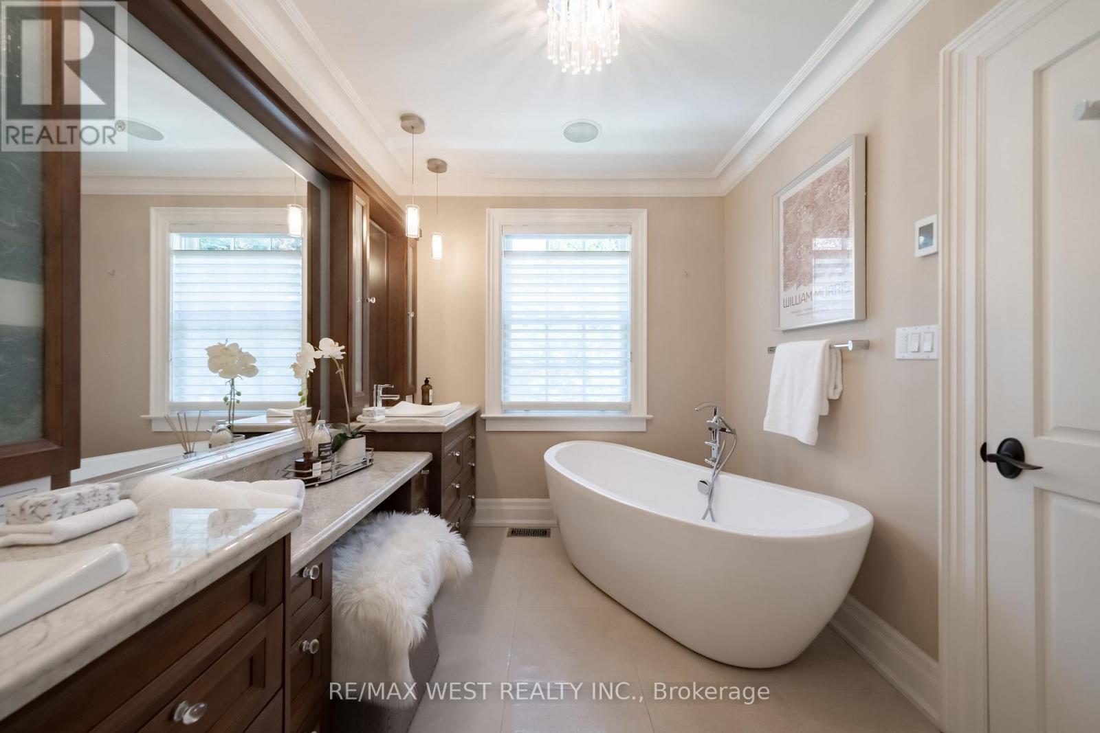 3 Castle Frank Road, Toronto, Ontario  M4W 2Z3 - Photo 5 - C13755248