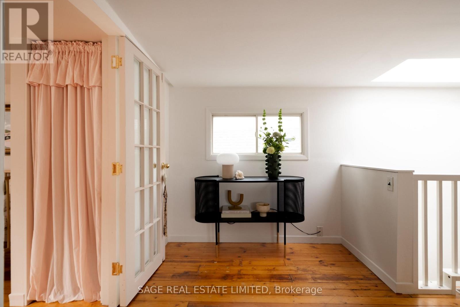 29 Bushell Avenue, Toronto, Ontario  M4M 3B8 - Photo 19 - E13755162