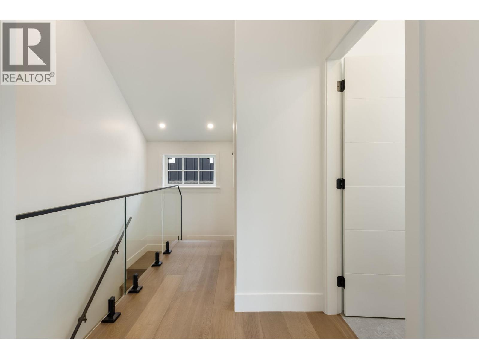 1 552 Kaslo Street, Vancouver, British Columbia  V5K 3Z2 - Photo 18 - R3162155