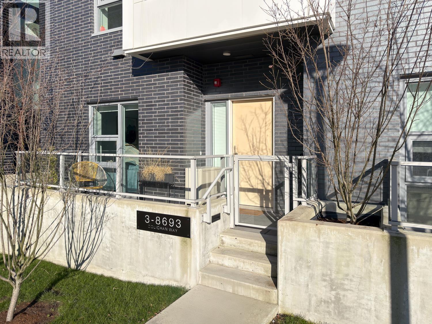 3 8693 Oolichan Way, Vancouver, British Columbia  V5S 0G7 - Photo 2 - R3162170