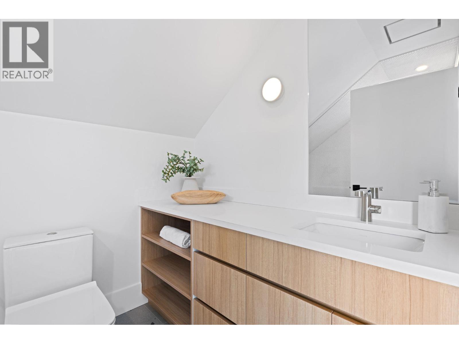 2 3768 W 2nd Avenue, Vancouver, British Columbia  V6R 1J9 - Photo 30 - R3162172
