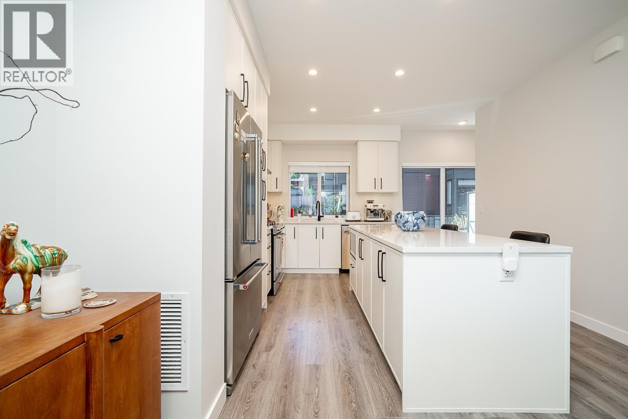 7 50 Seaview Drive, Port Moody, British Columbia  V3H 0N2 - Photo 9 - R3162177