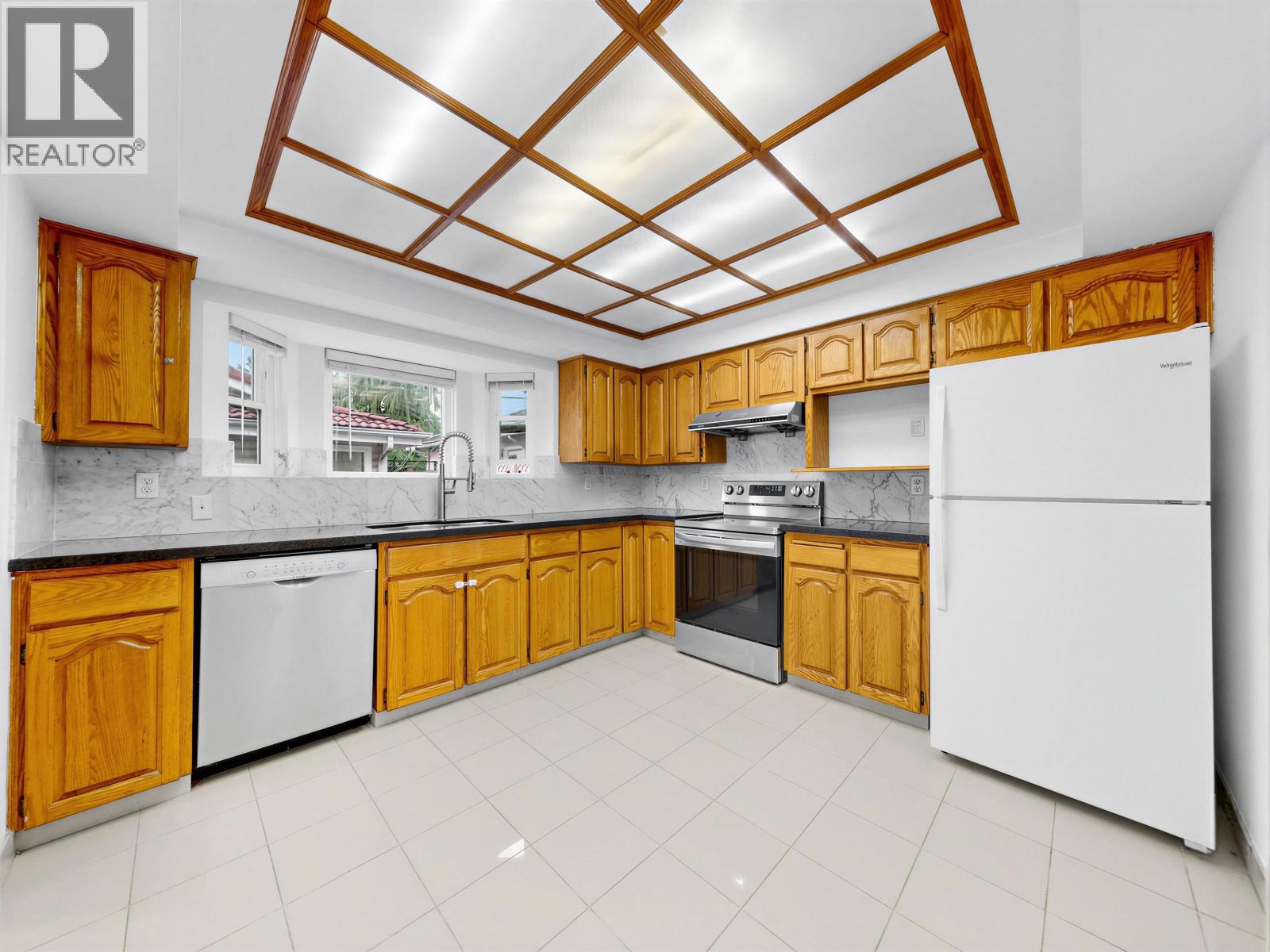 8377 Shaughnessy Street, Vancouver, British Columbia  V6P 3Y1 - Photo 5 - R3162181