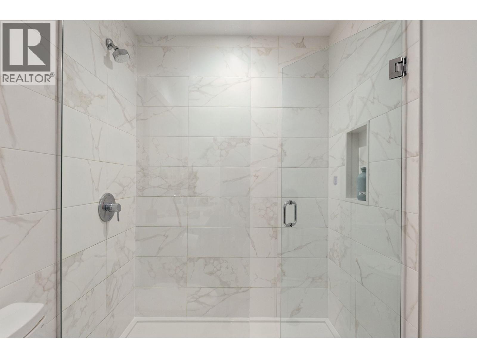 203 747 E 3rd Street, North Vancouver, British Columbia  V7L 1G8 - Photo 19 - R3162197