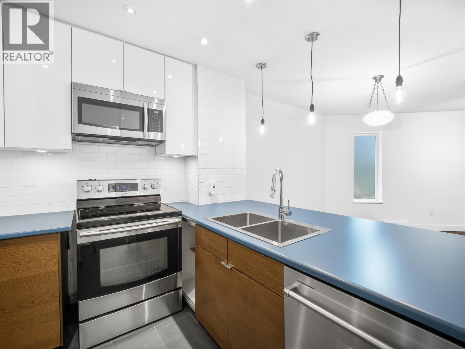 105 3191 Mountain Highway, North Vancouver, British Columbia  V7K 2H4 - Photo 10 - R3162206