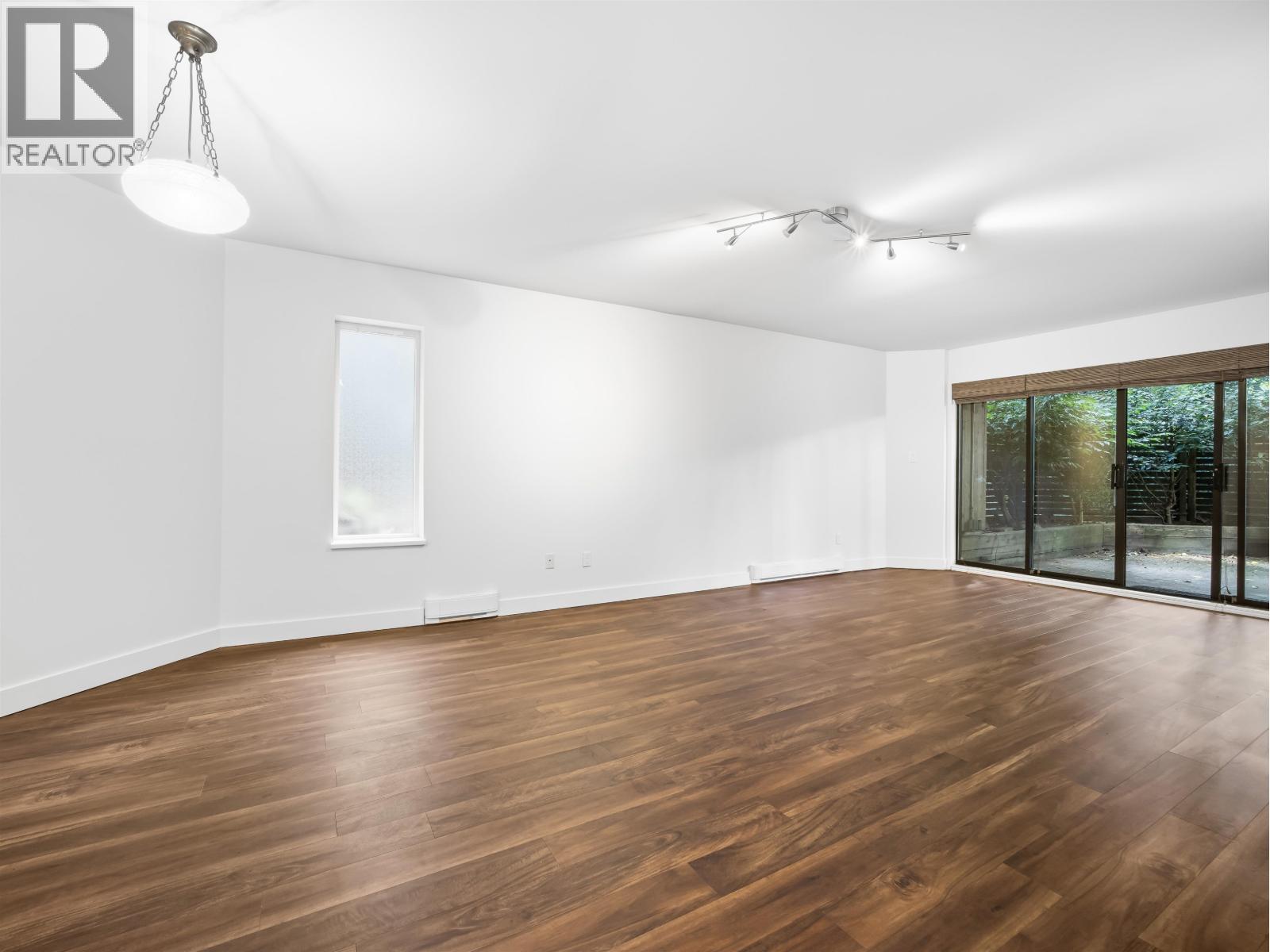 105 3191 Mountain Highway, North Vancouver, British Columbia  V7K 2H4 - Photo 4 - R3162206