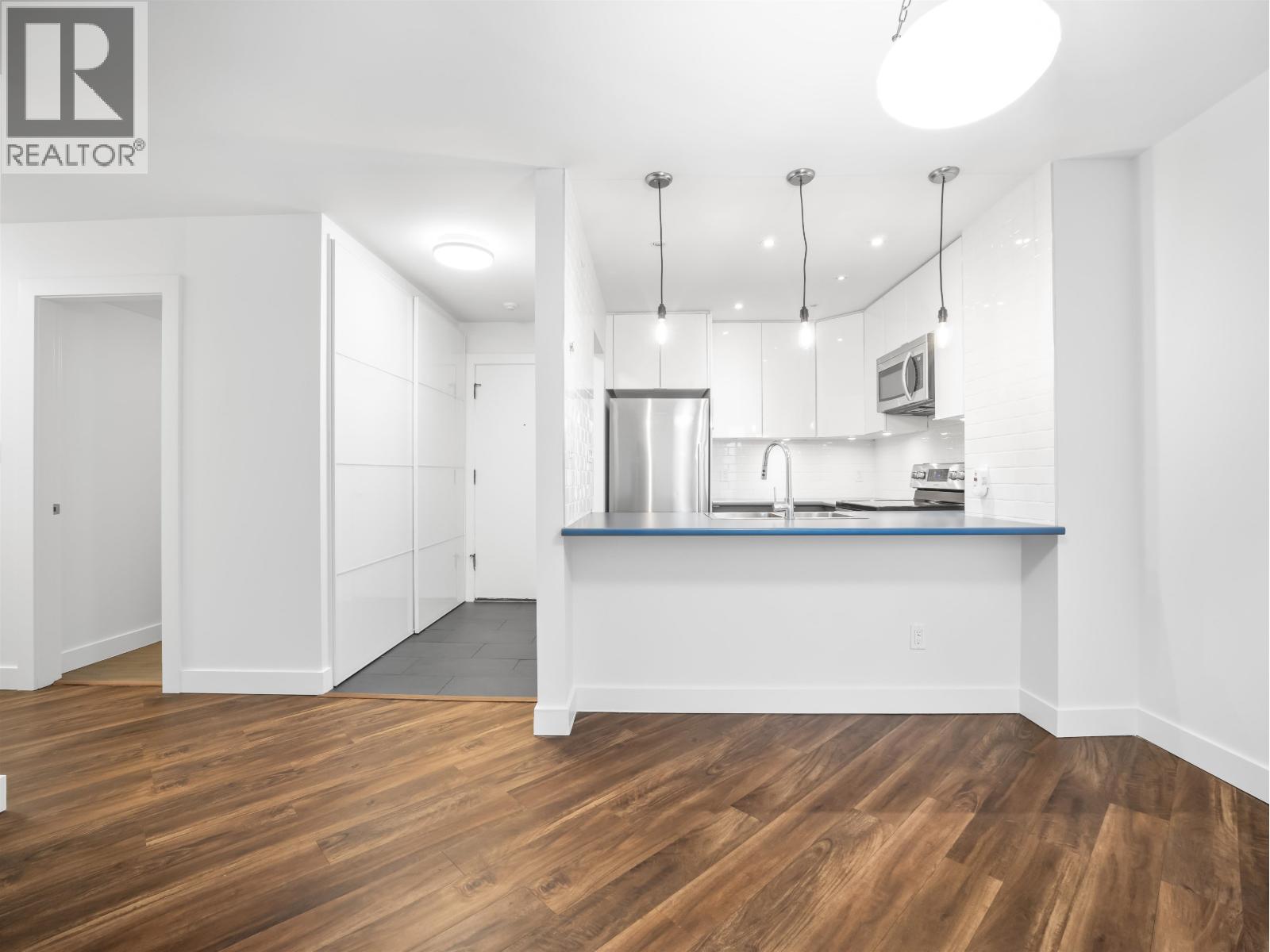 105 3191 Mountain Highway, North Vancouver, British Columbia  V7K 2H4 - Photo 8 - R3162206