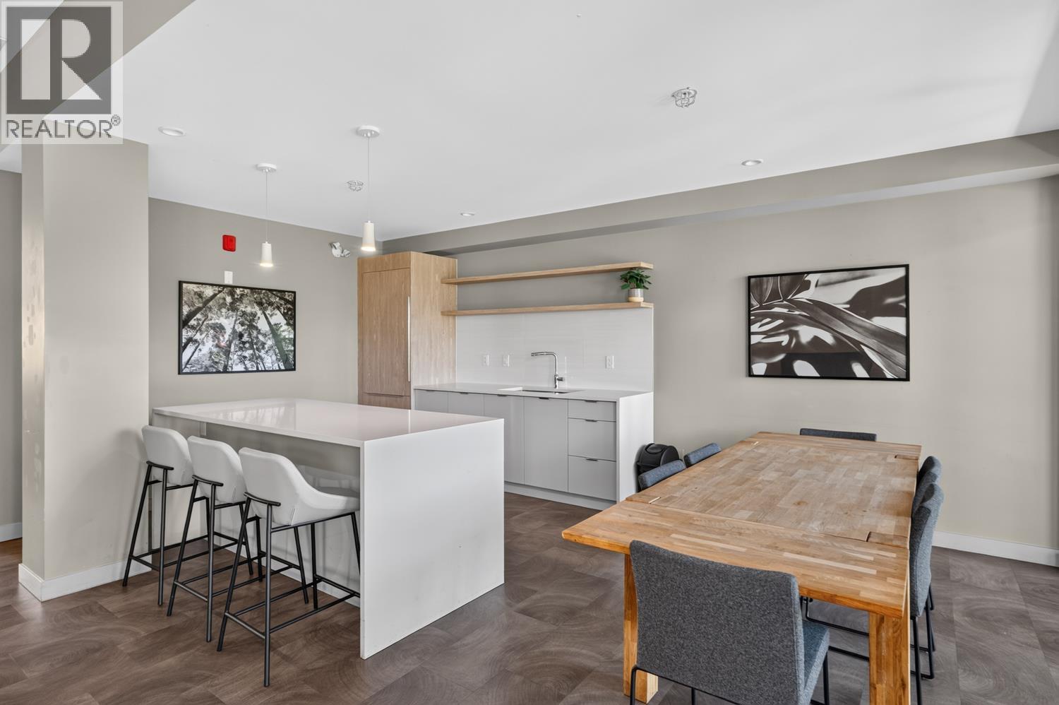 210 108 E 8th Street, North Vancouver, British Columbia  V7L 0H1 - Photo 29 - R3162211