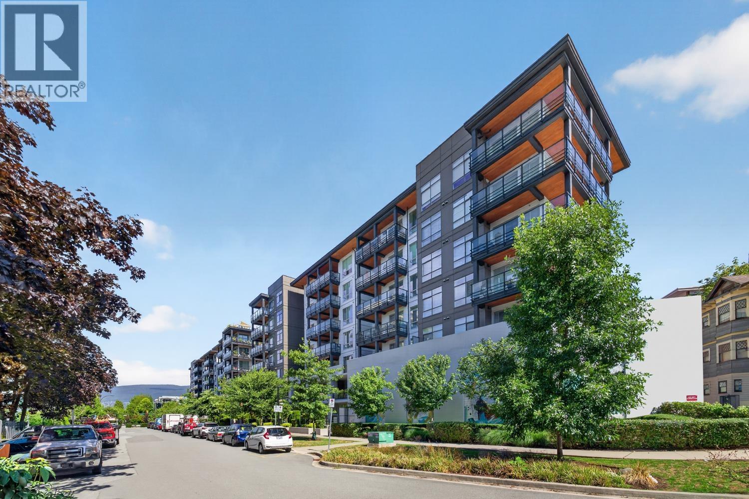 210 108 E 8th Street, North Vancouver, British Columbia  V7L 0H1 - Photo 34 - R3162211