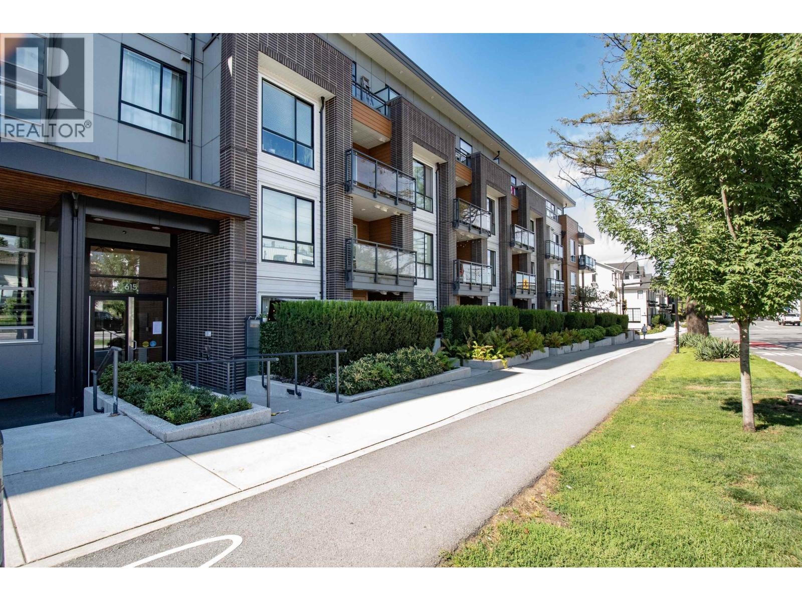 111 615 E 3rd Street, North Vancouver, British Columbia  V7L 0G3 - Photo 2 - R3162215