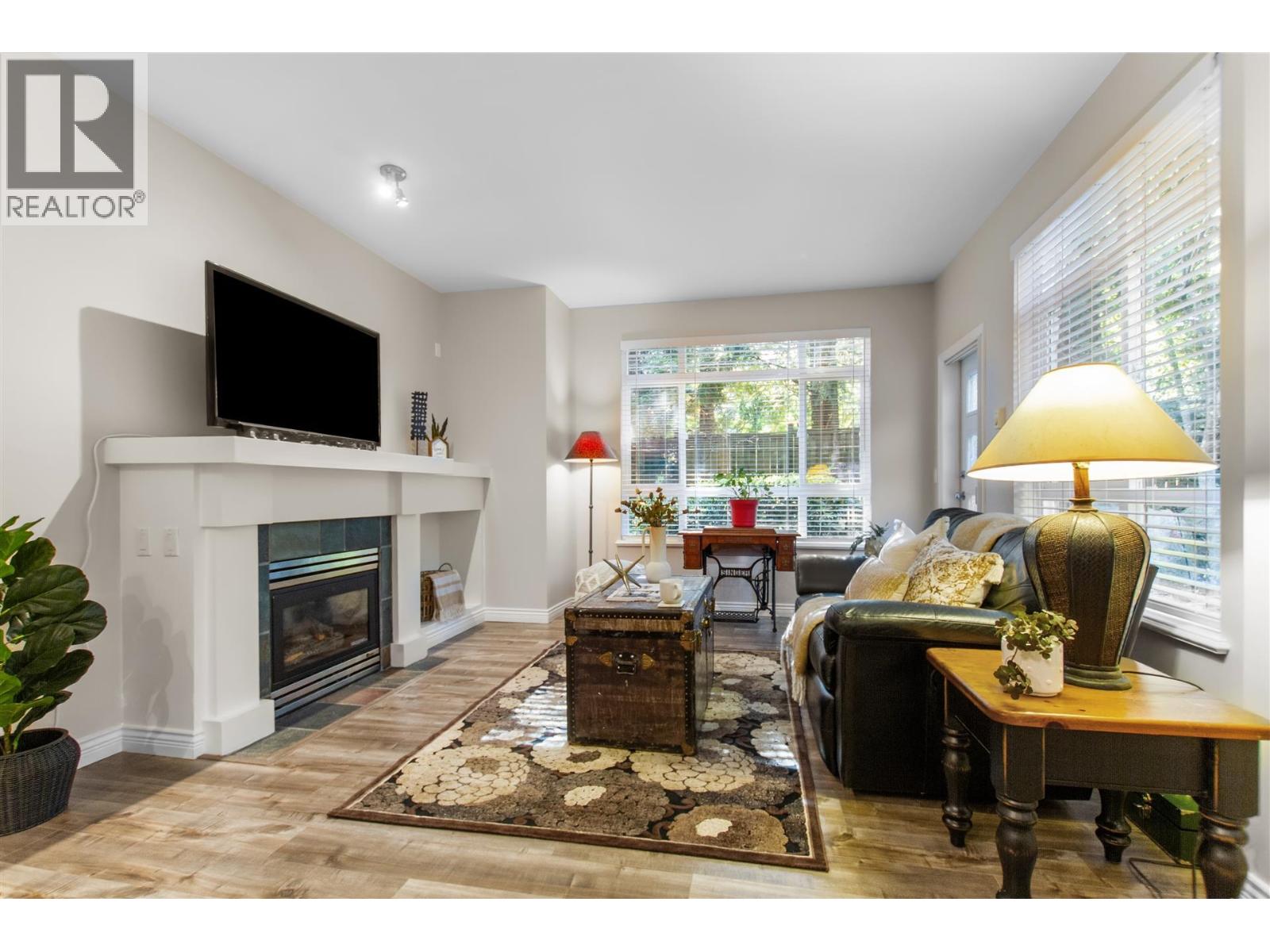 55 15 Forest Park Way, Port Moody, British Columbia  V3H 5G7 - Photo 2 - R3162217