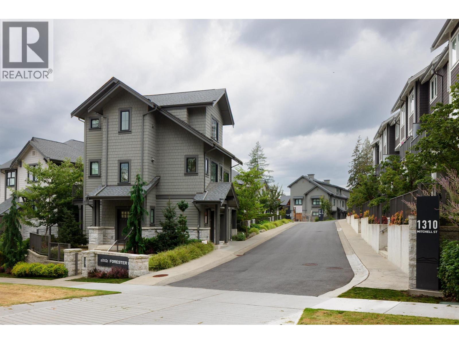 100 1310 Mitchell Street, Coquitlam, British Columbia  V3C 0T9 - Photo 3 - R3162220