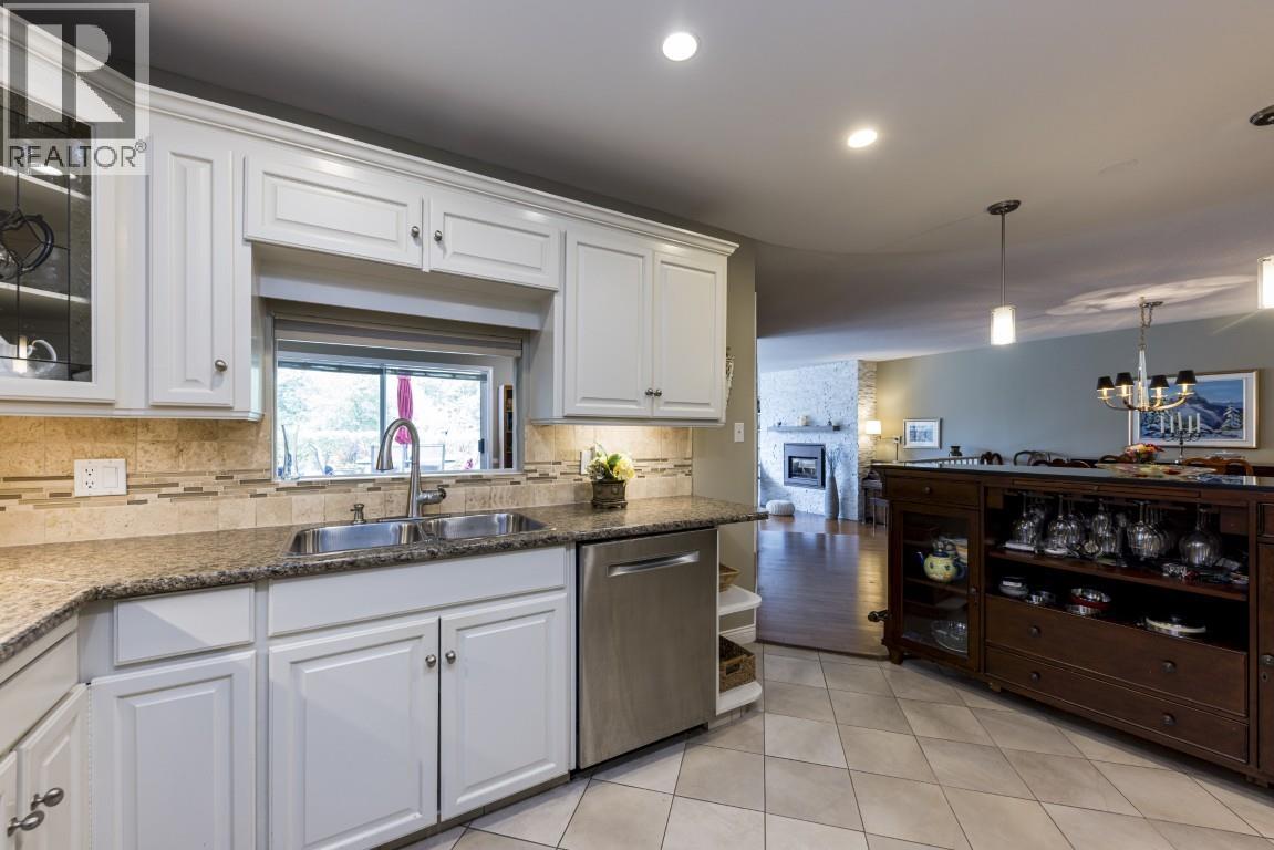 108 999 Berkley Road, North Vancouver, British Columbia  V7H 1Y3 - Photo 8 - R3162225