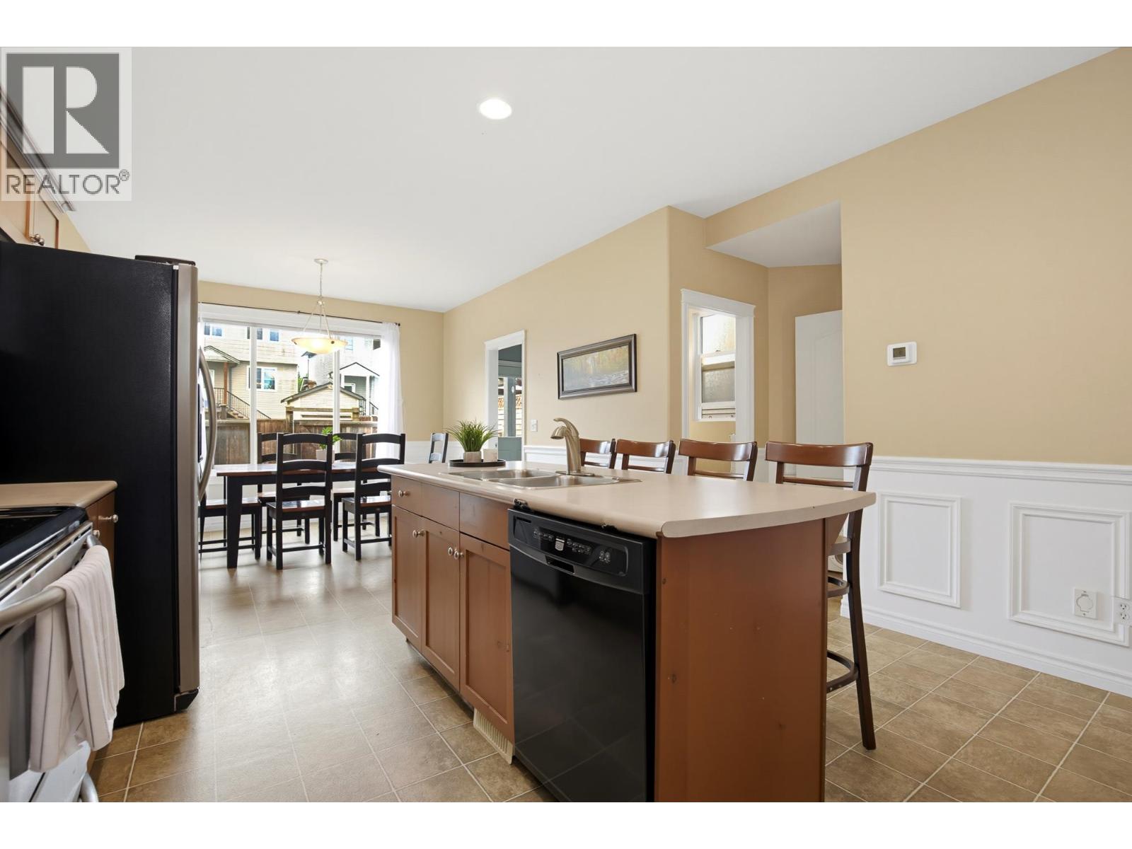 24360 102a Avenue, Maple Ridge, British Columbia  V2W 2E3 - Photo 12 - R3161207