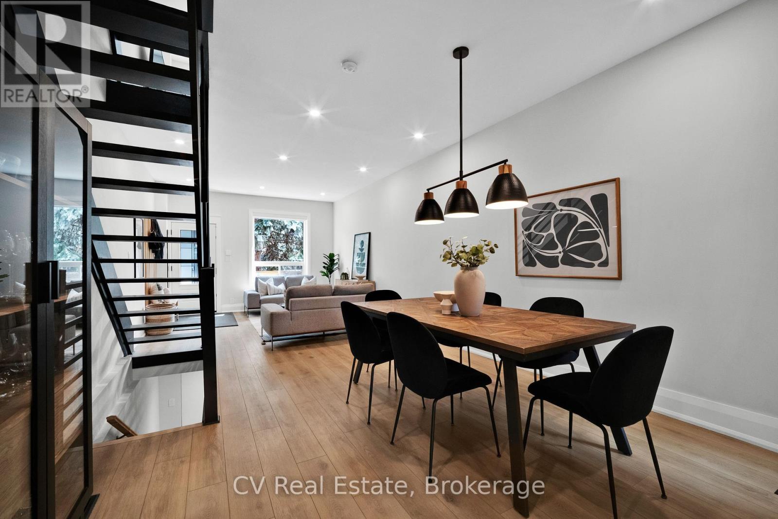 72 Hamilton Street, Toronto, Ontario  M4M 2C8 - Photo 6 - E13755038