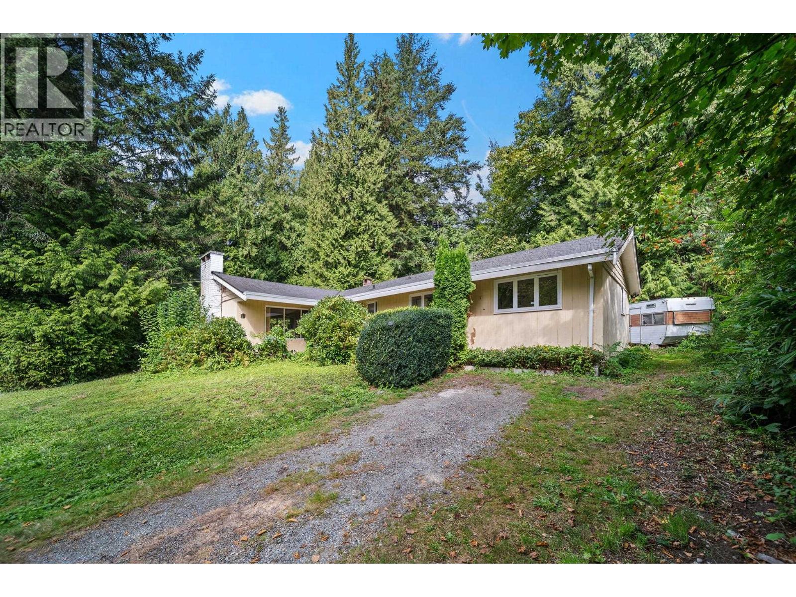 355 Mathers Avenue, West Vancouver, British Columbia  V7S 1H2 - Photo 2 - R3162148