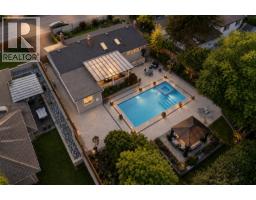 1350 BERKLEY ROAD, North Vancouver, British Columbia