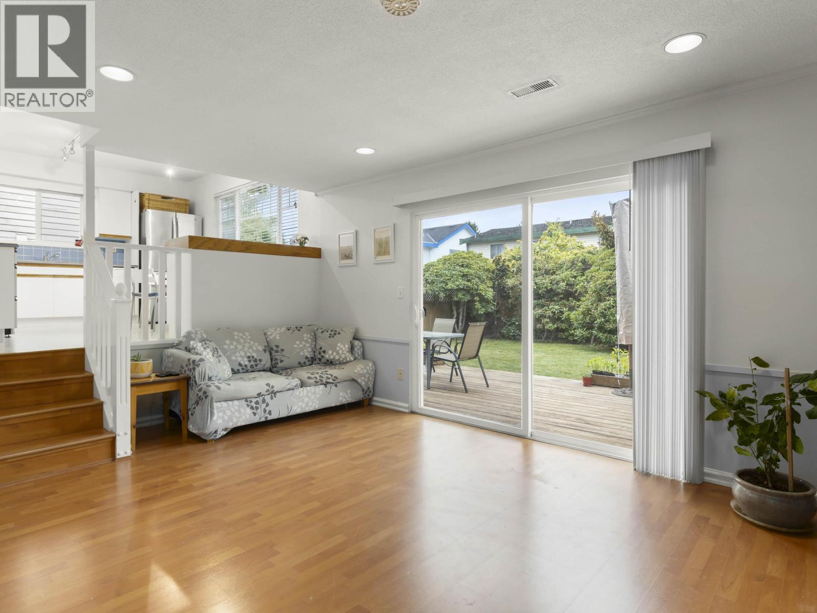 5120 Hollyfield Avenue, Richmond, British Columbia  V7E 4T8 - Photo 12 - R3162160