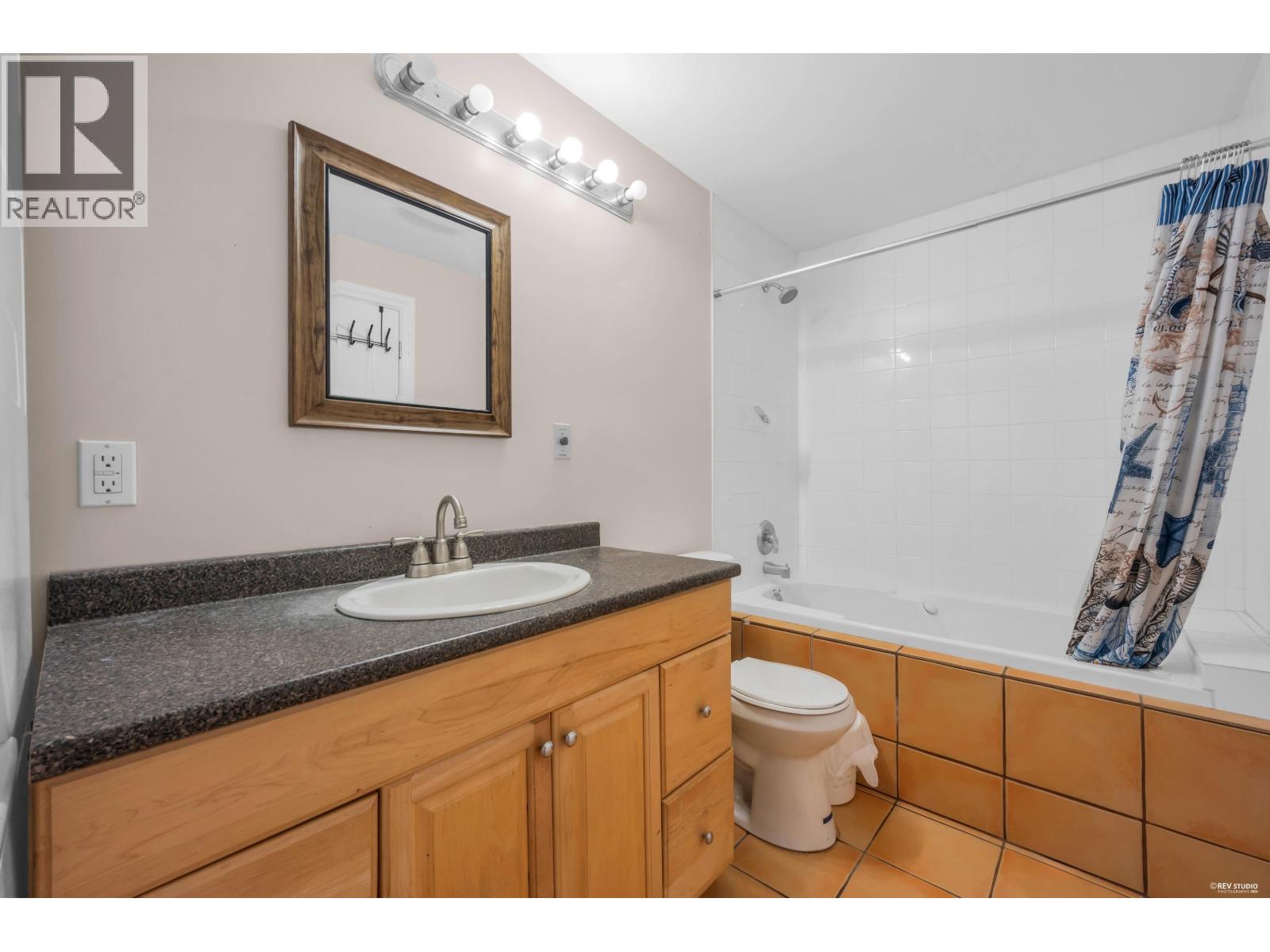 3032 Maplewood Court, Coquitlam, British Columbia  V3E 3P3 - Photo 35 - R3162173