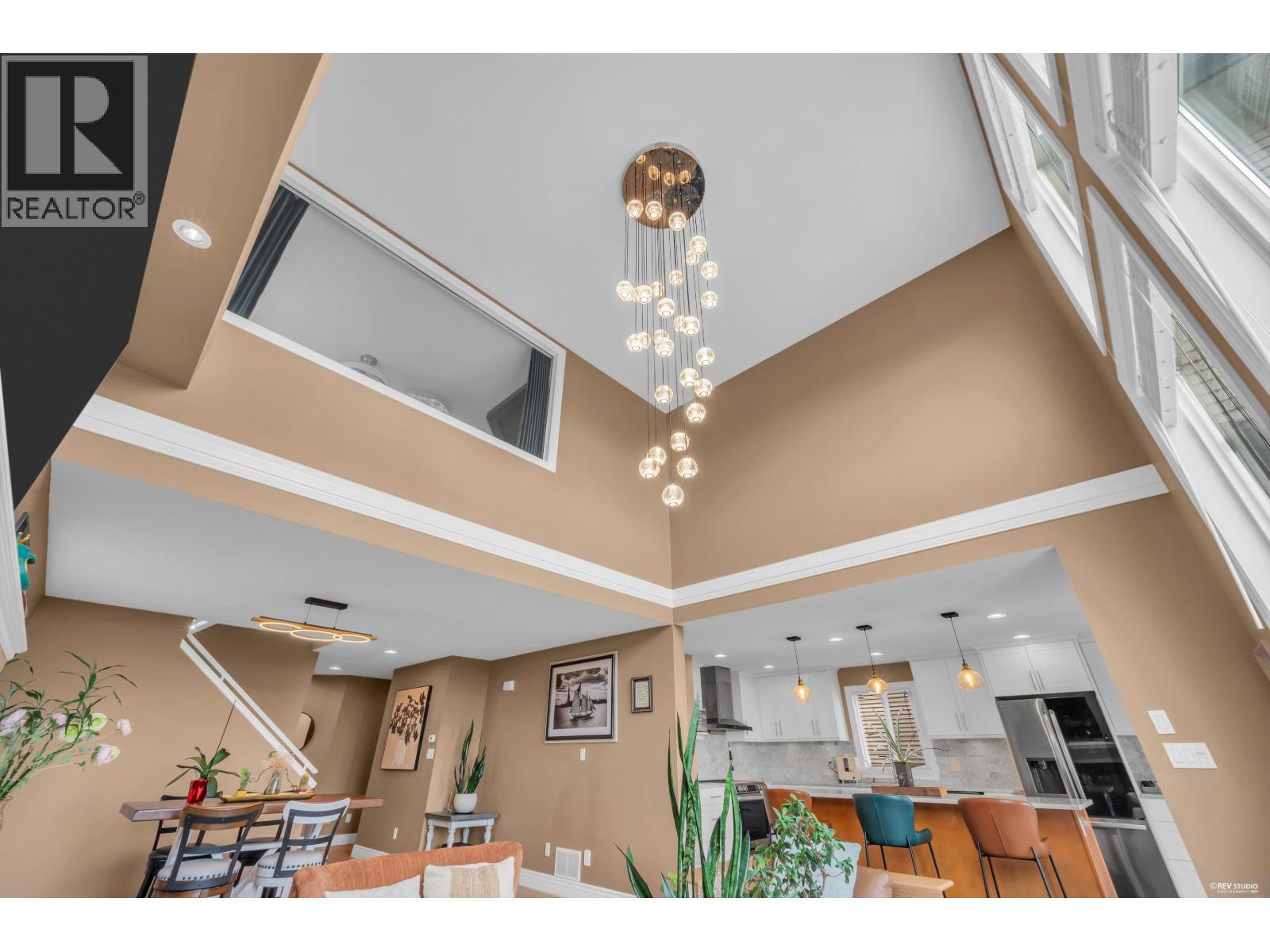 3032 Maplewood Court, Coquitlam, British Columbia  V3E 3P3 - Photo 7 - R3162173