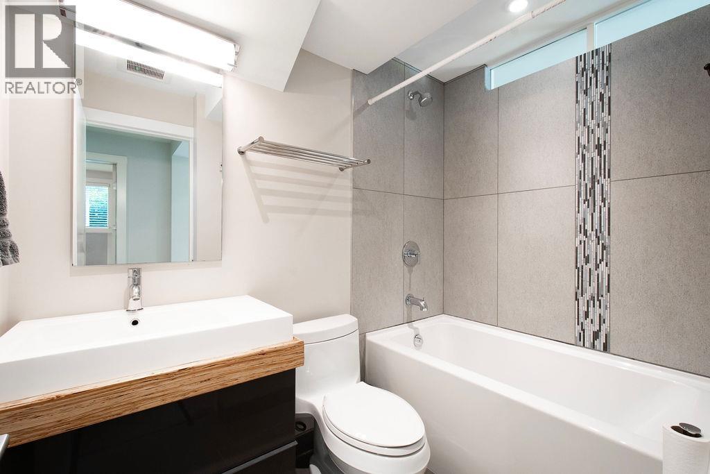 1218 W 22nd Street, North Vancouver, British Columbia  V7P 2G1 - Photo 24 - R3162179