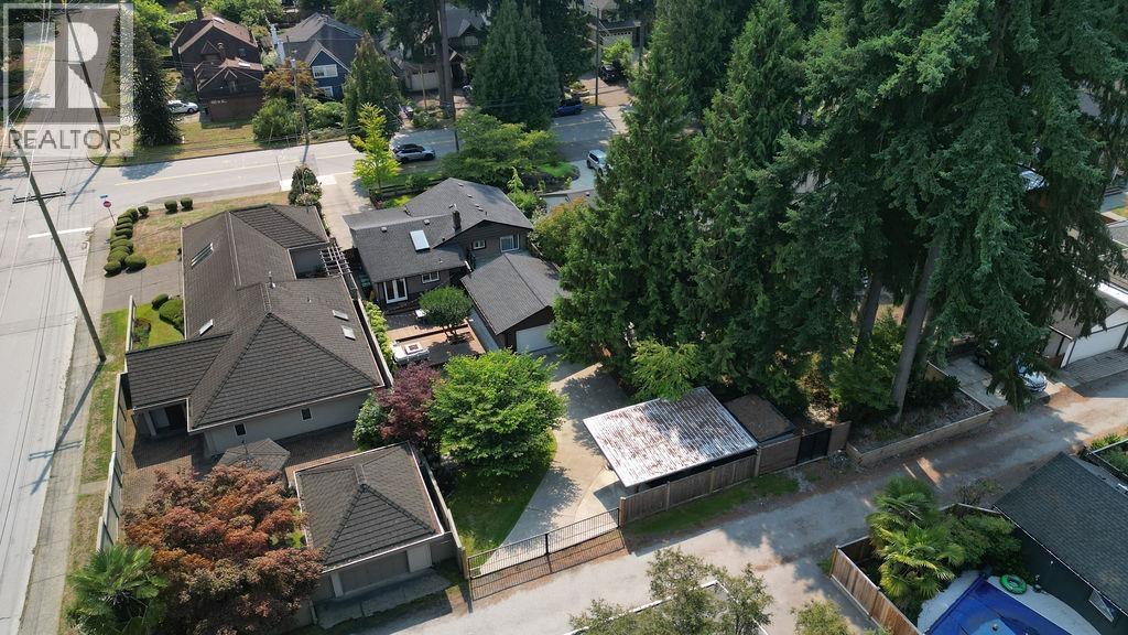 1218 W 22nd Street, North Vancouver, British Columbia  V7P 2G1 - Photo 32 - R3162179