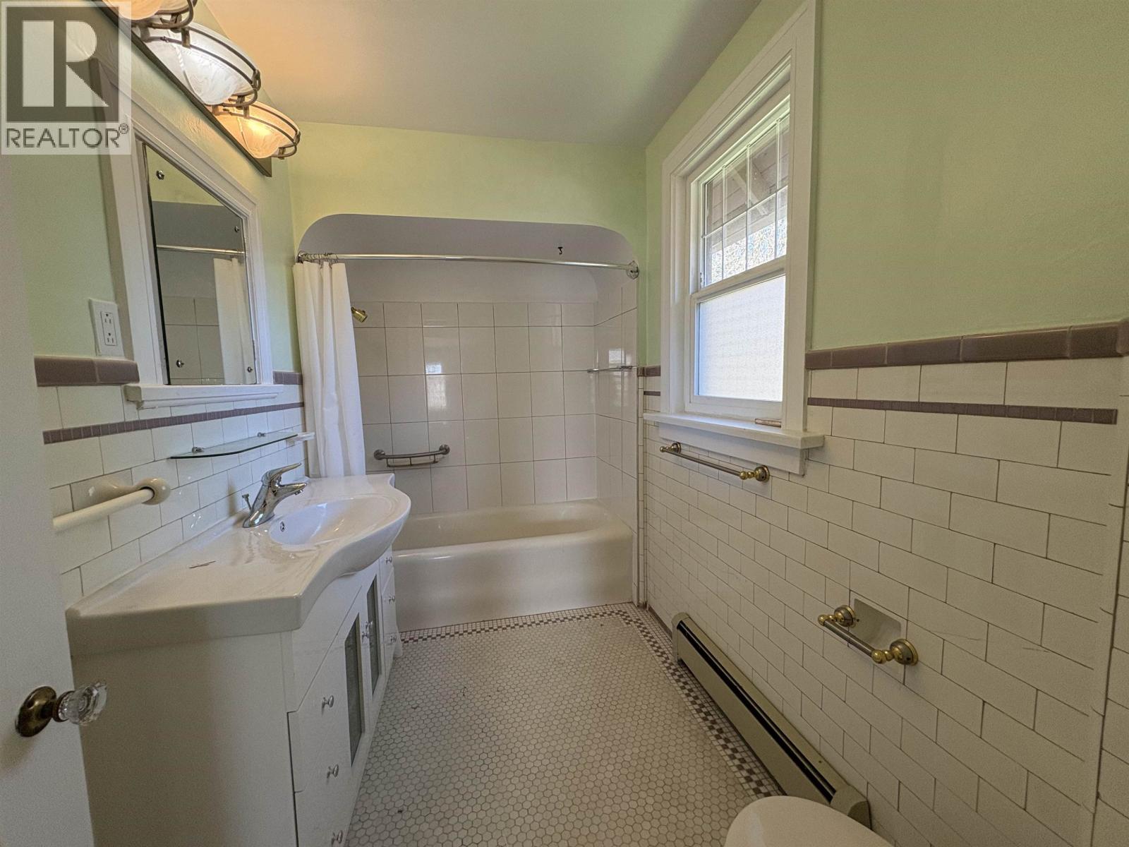 1603 W 49th Avenue, Vancouver, British Columbia  V6M 2R8 - Photo 18 - R3162201