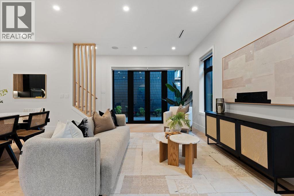 5038 Granville Street, Vancouver, British Columbia  V6M 3B4 - Photo 3 - R3162228