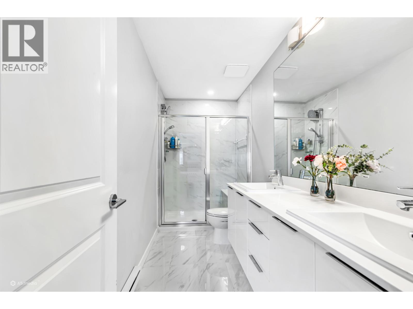 1038 11280 Pazarena Place, Maple Ridge, British Columbia  V2X 9H8 - Photo 11 - R3162244