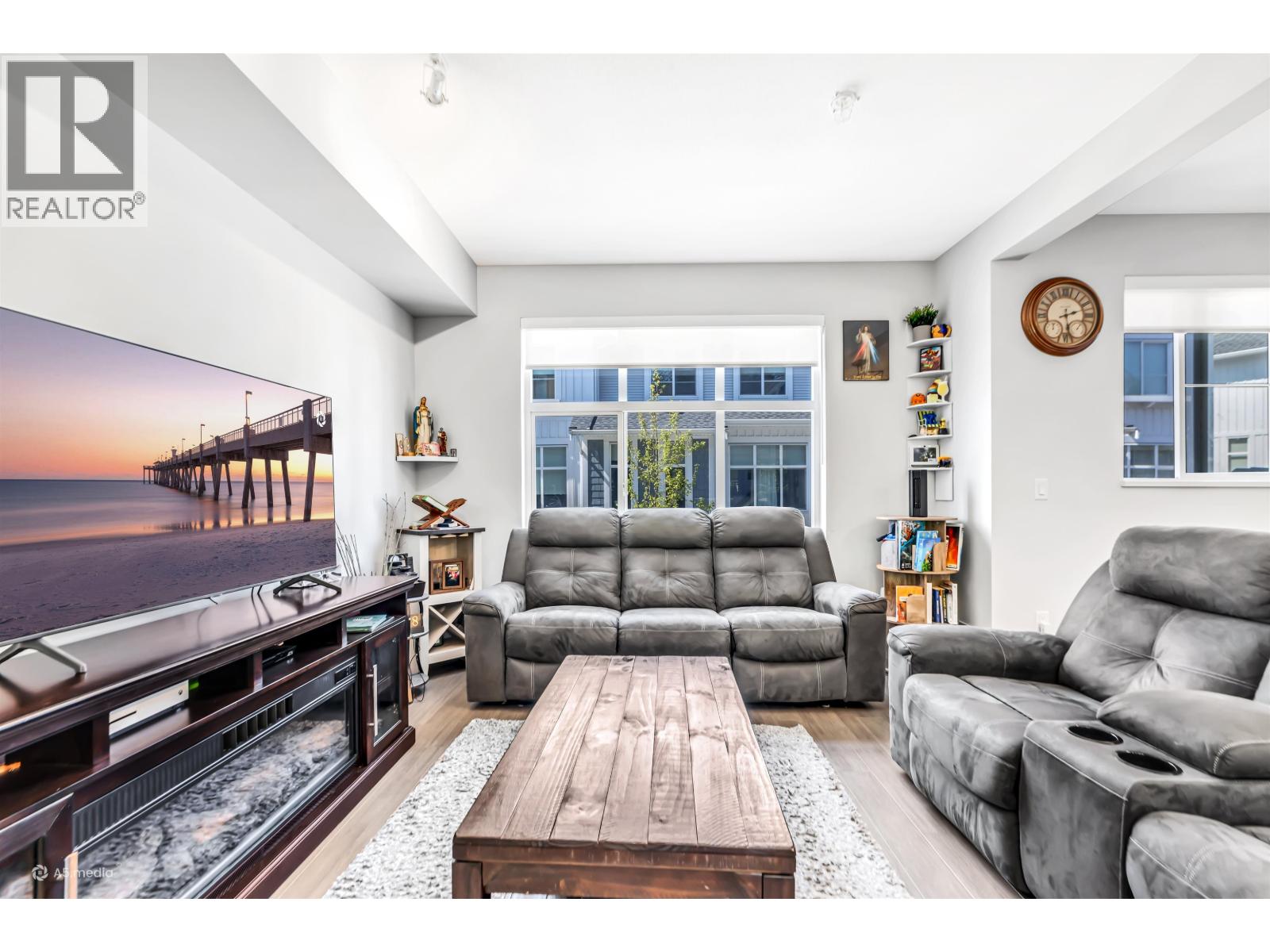 1038 11280 Pazarena Place, Maple Ridge, British Columbia  V2X 9H8 - Photo 13 - R3162244