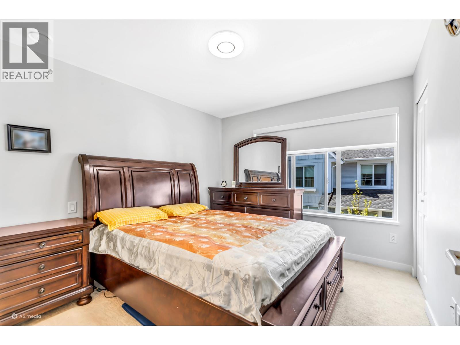 1038 11280 Pazarena Place, Maple Ridge, British Columbia  V2X 9H8 - Photo 8 - R3162244