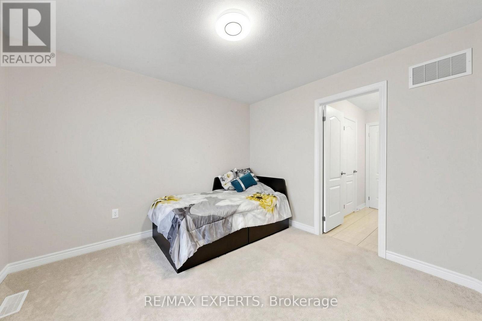 9 Applegate Drive, East Gwillimbury, Ontario  L9N 0R2 - Photo 32 - N13755112