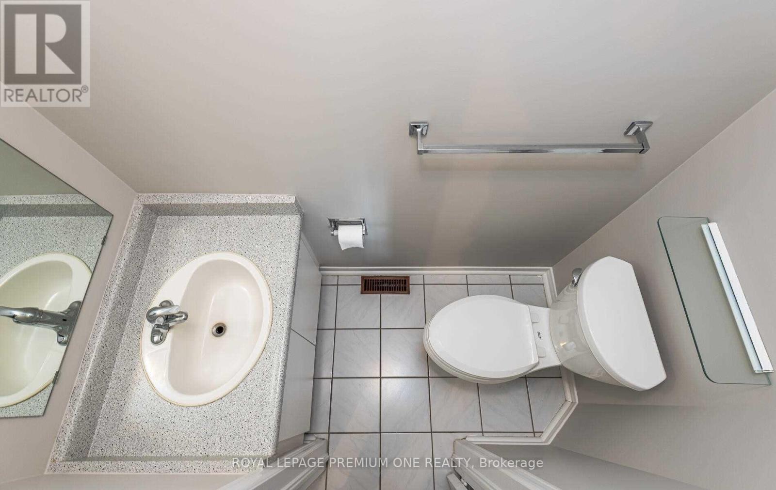 919 Caribou Valley Circle, Newmarket, Ontario  L3X 1W9 - Photo 11 - N13755160
